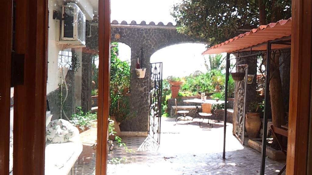 Casa Sul Mare Bed and Breakfast Catania Esterno foto