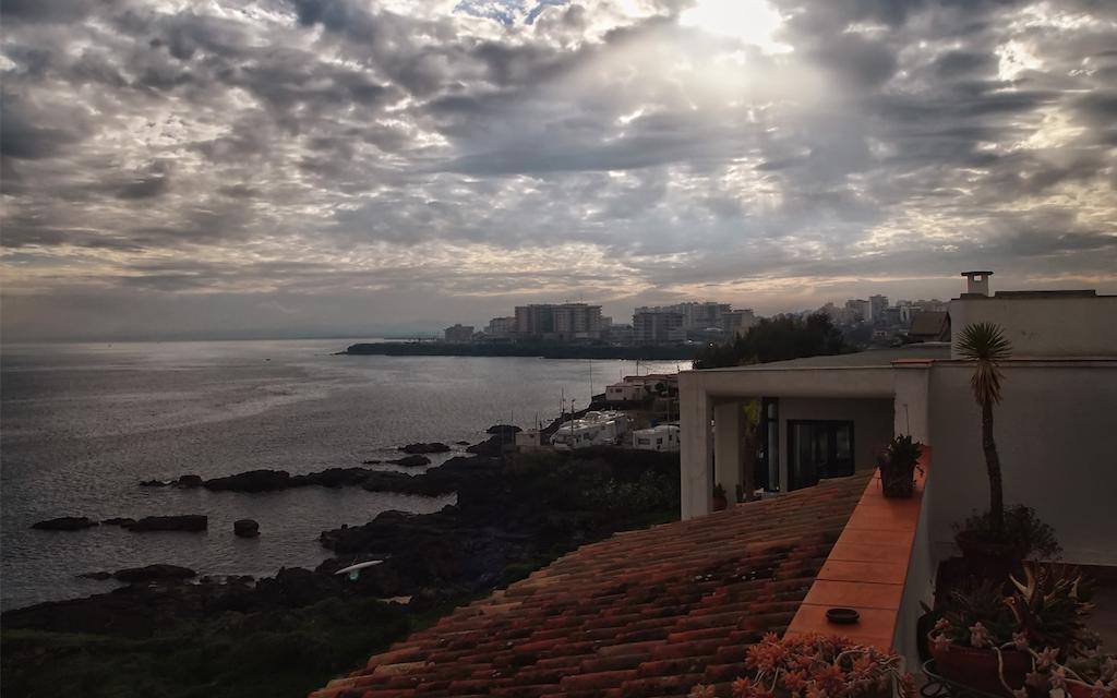 Casa Sul Mare Bed and Breakfast Catania Esterno foto
